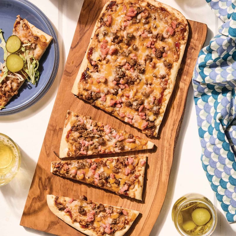 Bacon Double Cheeseburger Flatbread (470 g)