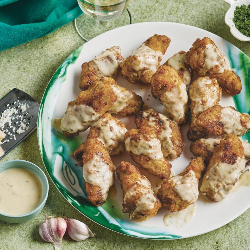 Garlic Parmesan Chicken Wings (680 g)